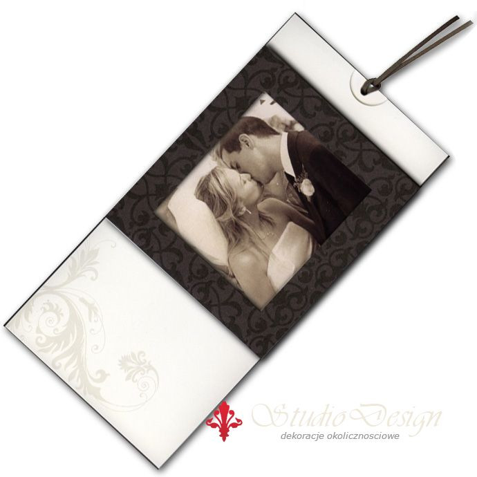 zaproszenie ślubne w czerni i bieli