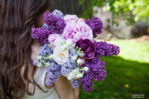 bukiet ślubny z bzu