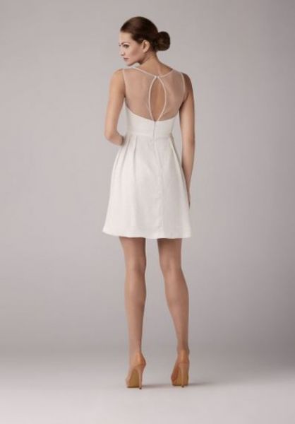 Krótka sukienka ślubna z kolekcji Anny Kary 2014. Model Aloe