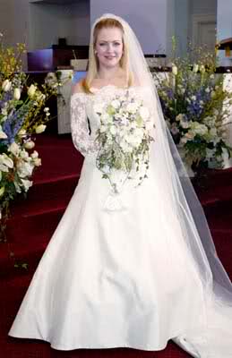 Suknia Melissa Joan Hart w serialu Sabrina Nastoletnia Czarownica