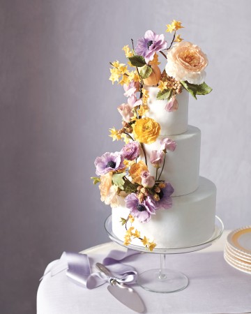 fioletowo-żółty tort weselny