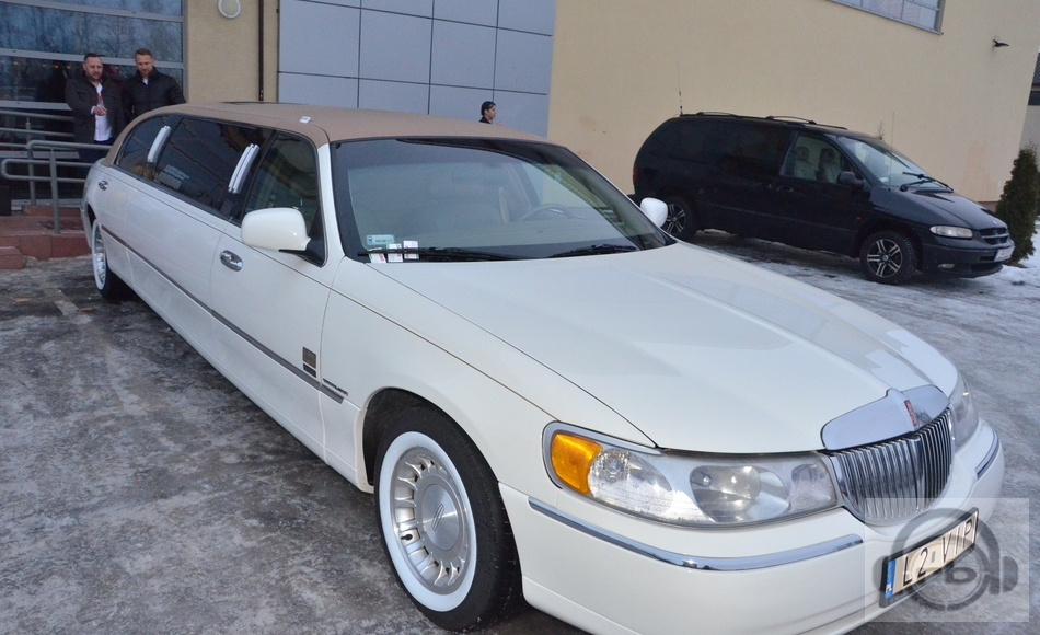 17_01-gala-slubna-staszyc-174